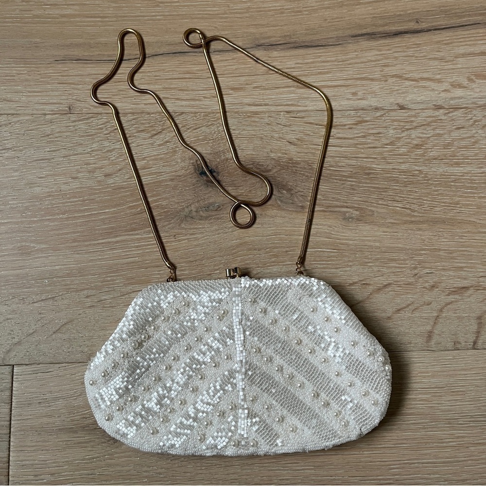 Carolyne Barton Night White Beaded Evening Purse *A11